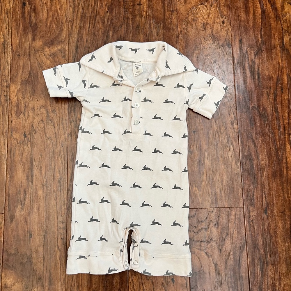 Kate Quinn size 6-12m with bunnies on it! Perfect condition